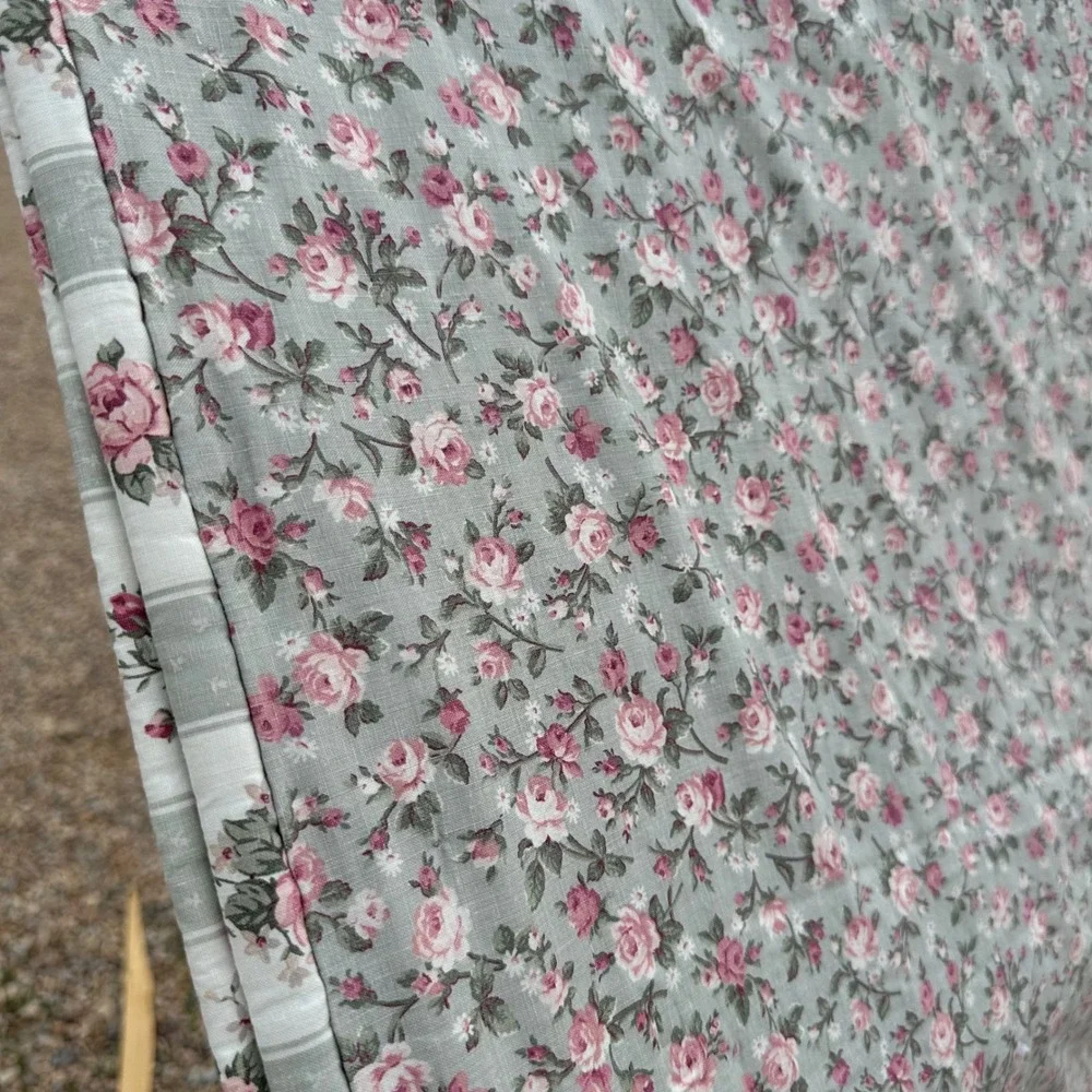 Vintage Reversible Rose Floral Sage Green Hand Tied Quilt Cottagecore 84x92